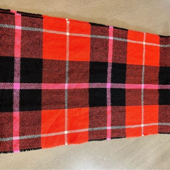 Victorias Secret Red Soft Winter glitter logo Check Plain Fringe Shawl Scarf - Picture 7 of 10